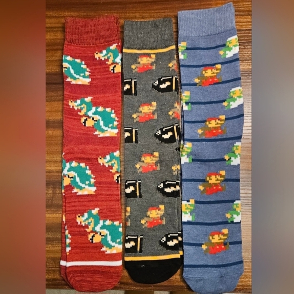 Super Mario Brothers 3-Pack Casual Crew Socks